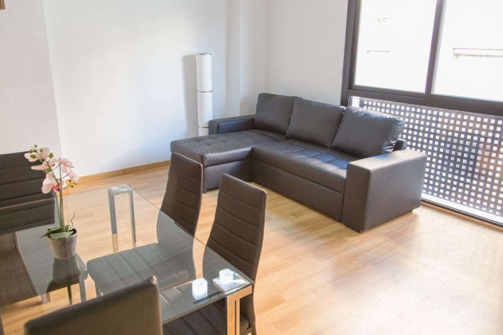 Apartamento Eursu Centro Con Piscina Малага Екстер'єр фото