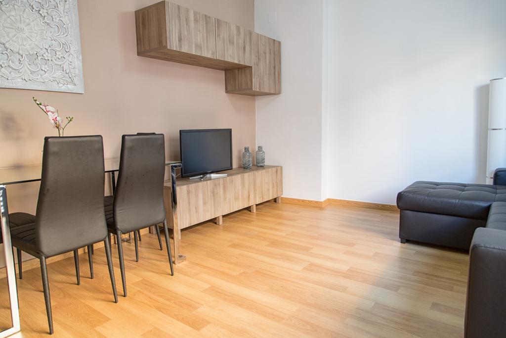 Apartamento Eursu Centro Con Piscina Малага Екстер'єр фото
