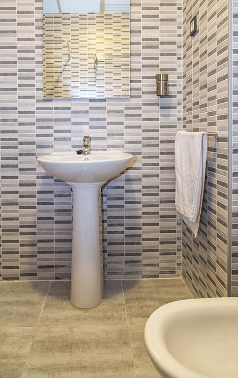 Apartamento Eursu Centro Con Piscina Малага Екстер'єр фото